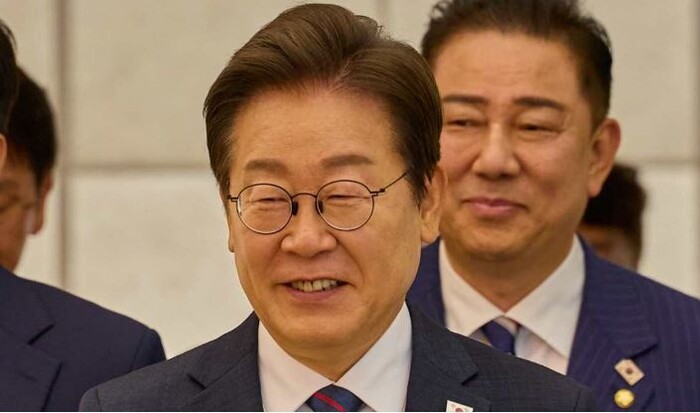 국민 열 명 중 여섯 명  